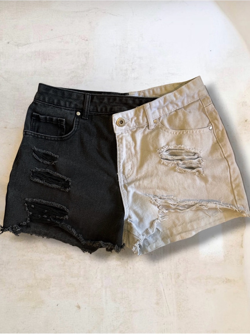 Blue Savvy Two Tone Colorblock Distressed Denim Shorts Size 9 29